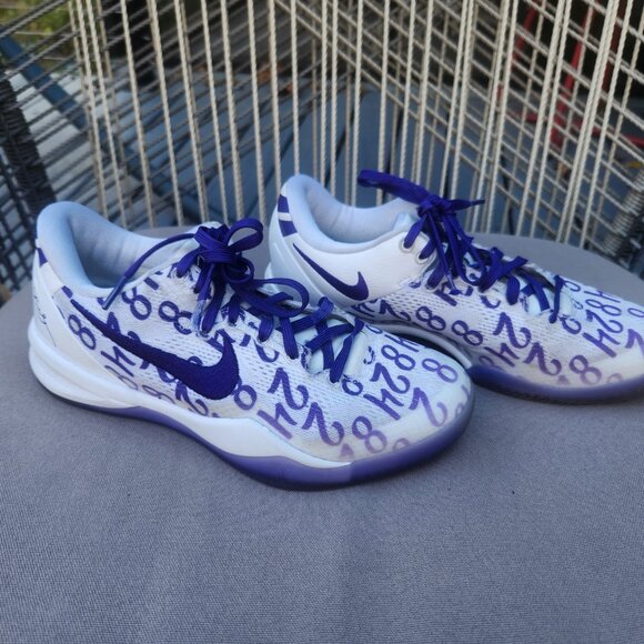 Nike Kobe 8 Protro "Court Purple" Size 6 - gently used - Picture 4 of 6